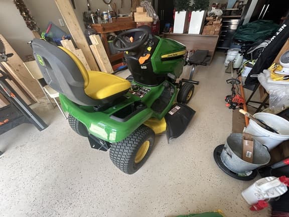 Image of John Deere X350 equipment image 3