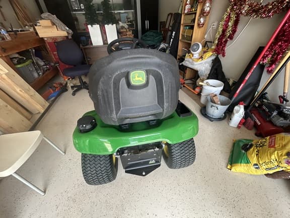 Image of John Deere X350 equipment image 2