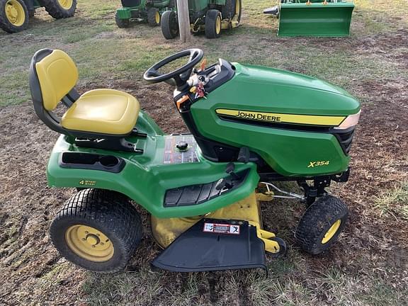 Image of John Deere X354 equipment image 2