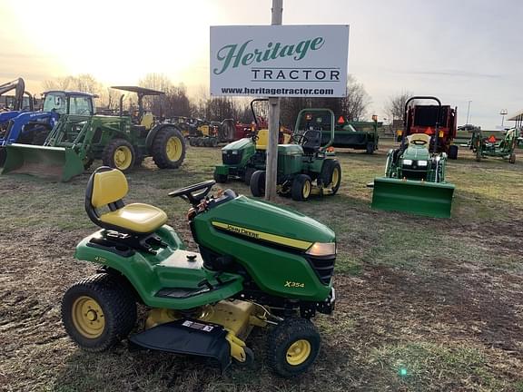 Image of John Deere X354 equipment image 1