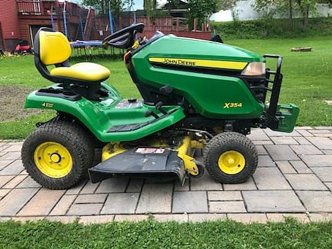 Image of John Deere X354 equipment image 1