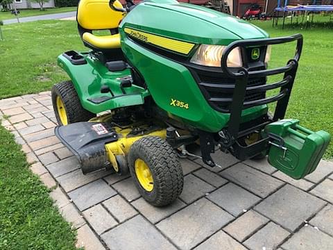 Image of John Deere X354 equipment image 3