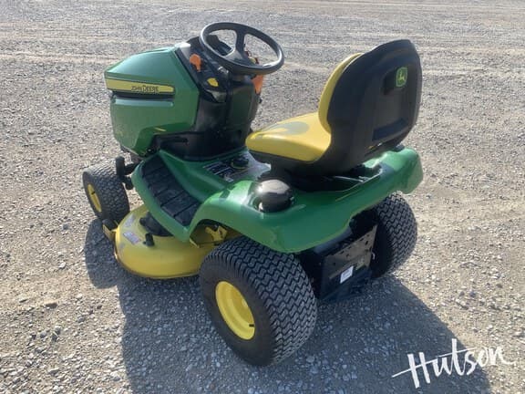 Image of John Deere X370 equipment image 2