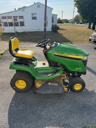 Image of John Deere X370 Primary image