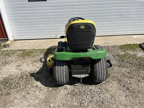 Image of John Deere X380 equipment image 4