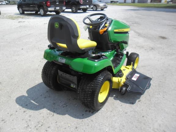 Image of John Deere X380 equipment image 3