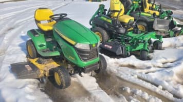 Main image John Deere X380