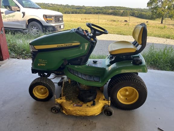 Image of John Deere X380 equipment image 2
