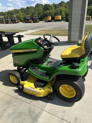 Image of John Deere X390 Image 1