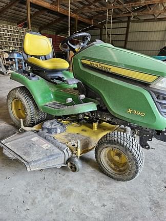 Image of John Deere X390 Primary image