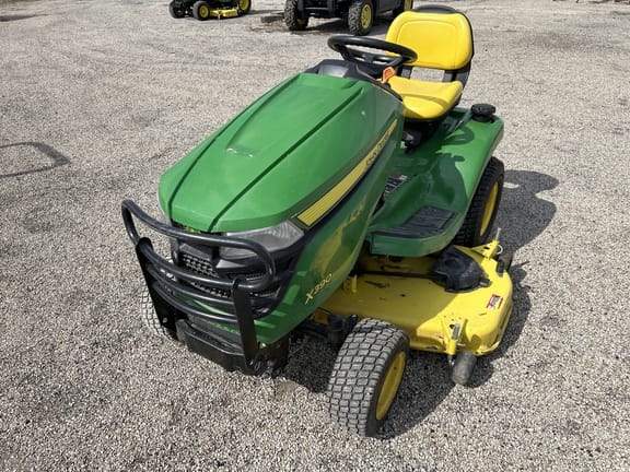 Main image John Deere X390