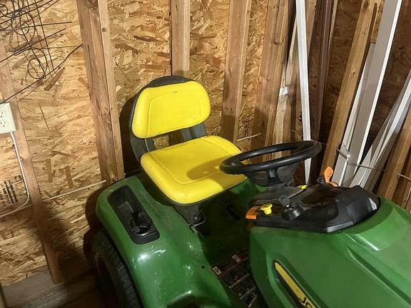 Image of John Deere X390 equipment image 2