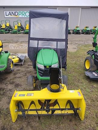 Image of John Deere X390 equipment image 4