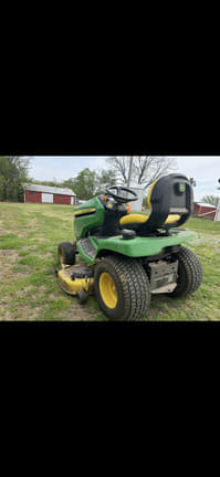 Image of John Deere X390 equipment image 3