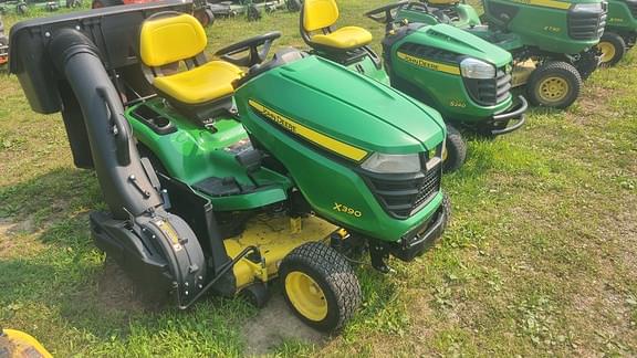 Image of John Deere X390 Image 0