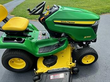 2020 John Deere X390 Equipment Image0