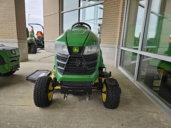 Image of John Deere X390 equipment image 3