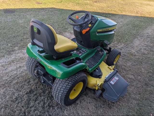 Image of John Deere X390 equipment image 2
