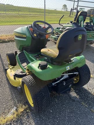 Image of John Deere X394 equipment image 1