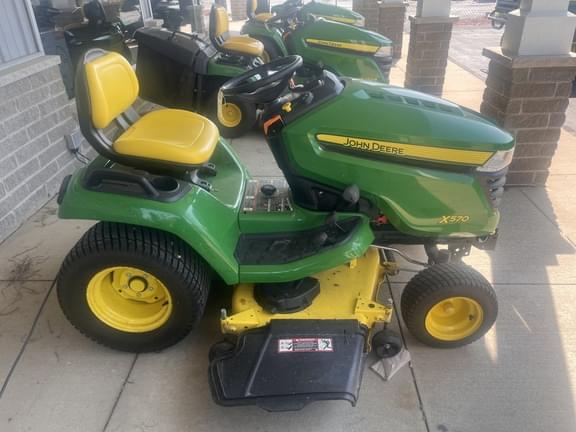 Image of John Deere X570 equipment image 2