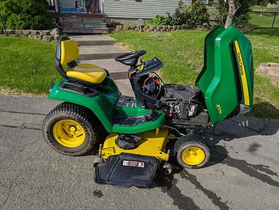 Image of John Deere X570 equipment image 1
