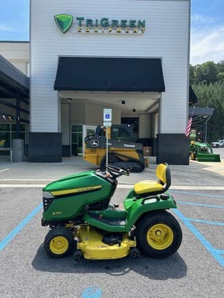 Image of John Deere X570 equipment image 3