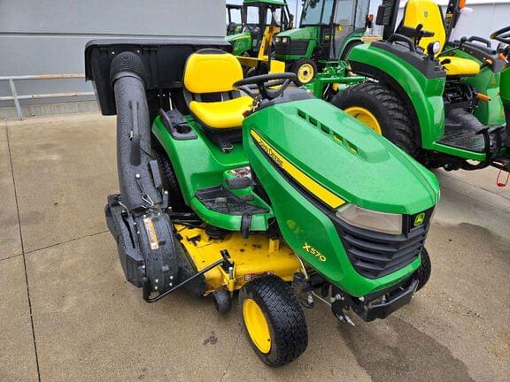 Image of John Deere X570 equipment image 2