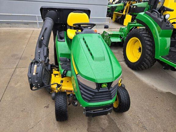 Image of John Deere X570 equipment image 1