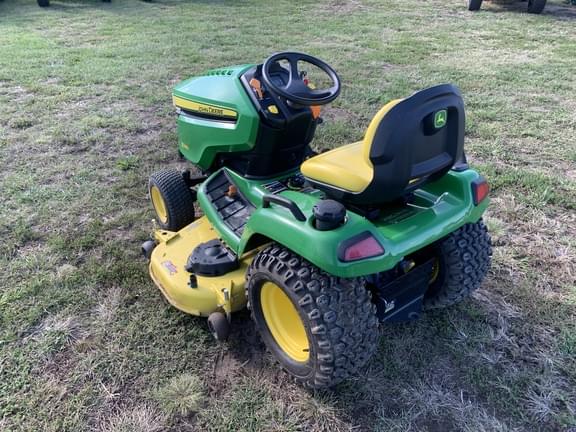 Image of John Deere X580 equipment image 3