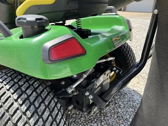 Image of John Deere X584 equipment image 4