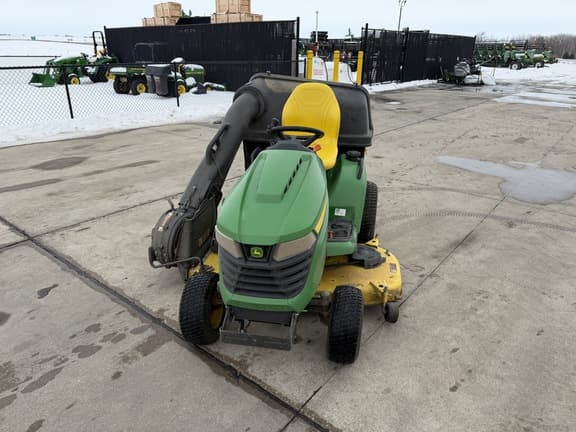 Image of John Deere X584 equipment image 3