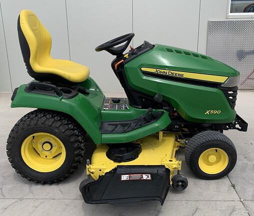 Image of John Deere X590 equipment image 1
