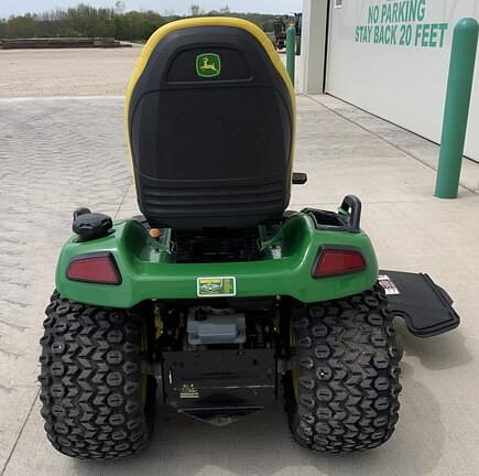Image of John Deere X590 equipment image 3