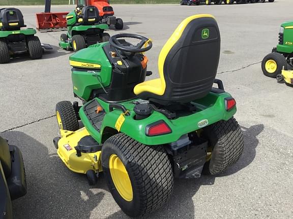 Image of John Deere X590 equipment image 4