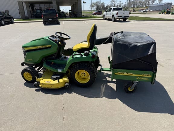 2020 John Deere X590 Image