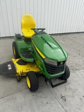 Main image John Deere X590