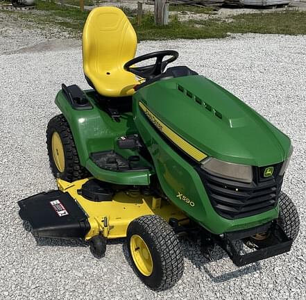 Image of John Deere X590 equipment image 2