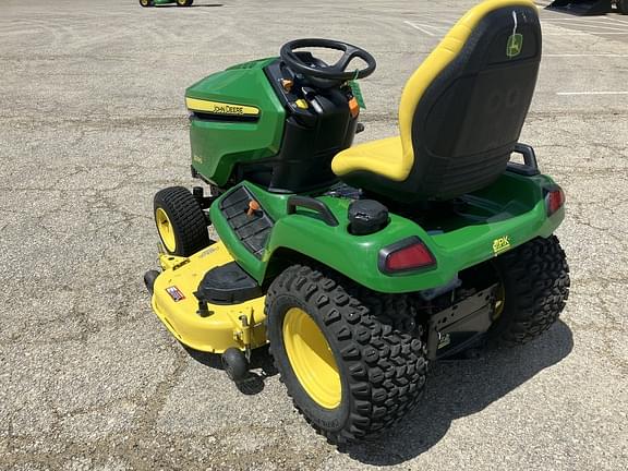 Image of John Deere X590 equipment image 2