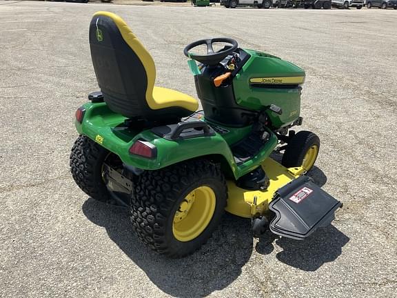 Image of John Deere X590 equipment image 3