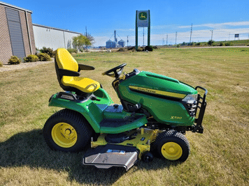 Main image John Deere X590