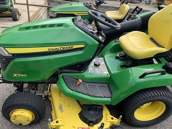 Image of John Deere X590 Image 0