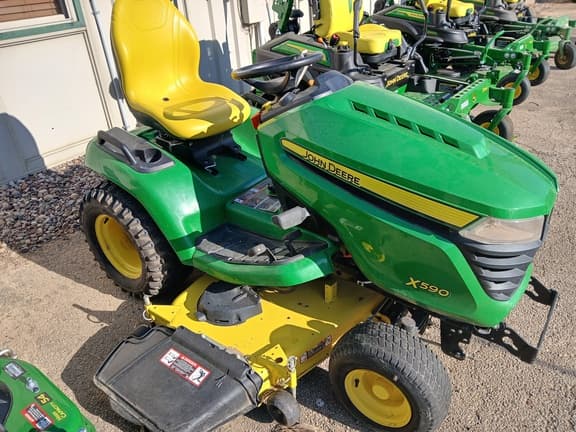 Image of John Deere X590 equipment image 1