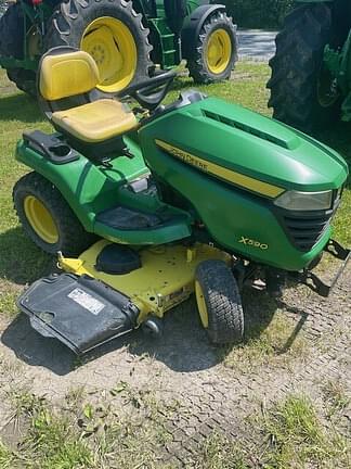 Image of John Deere X590 equipment image 2