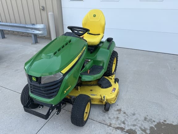 Image of John Deere X590 equipment image 2
