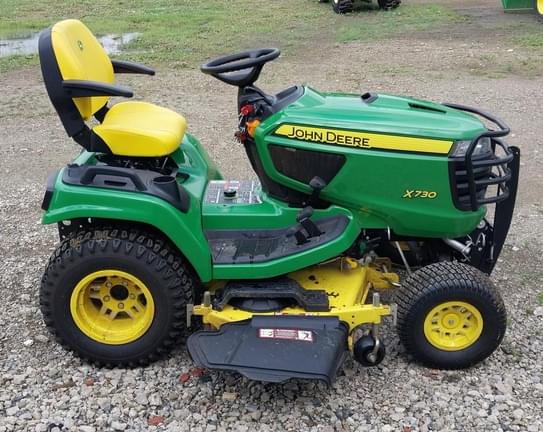 Image of John Deere X730 Primary image
