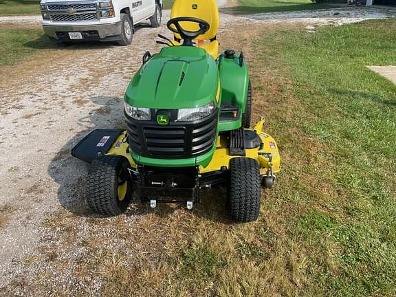 Image of John Deere X730 equipment image 1