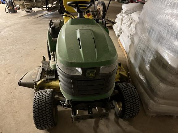 Image of John Deere X730 equipment image 3