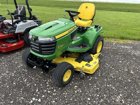 Main image John Deere X730