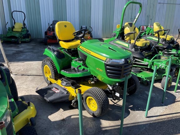 Main image John Deere X730