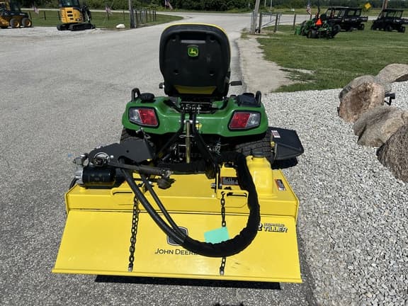 Image of John Deere X730 equipment image 3